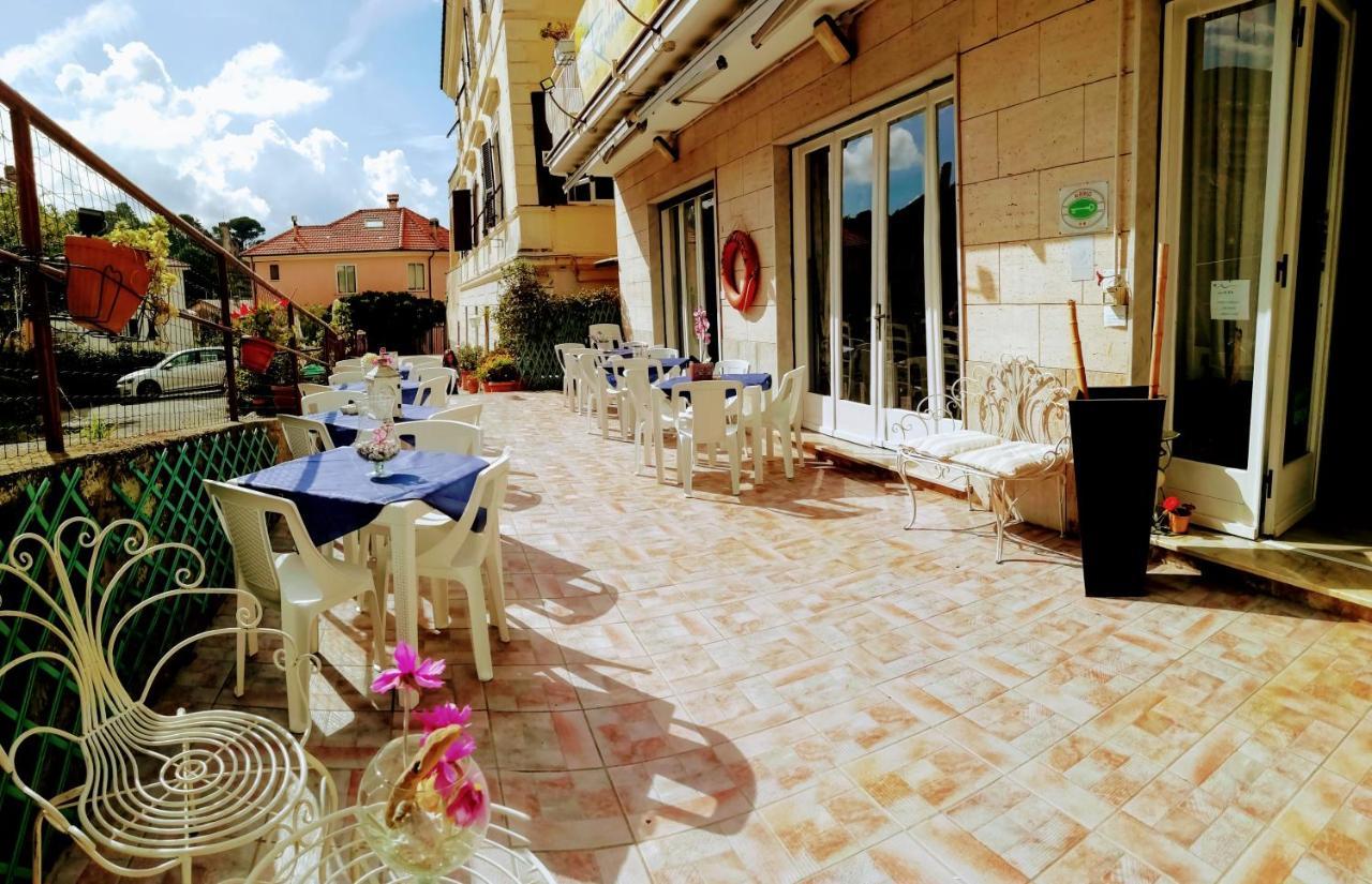 Hotel Eva La Romantica Moneglia Exterior foto