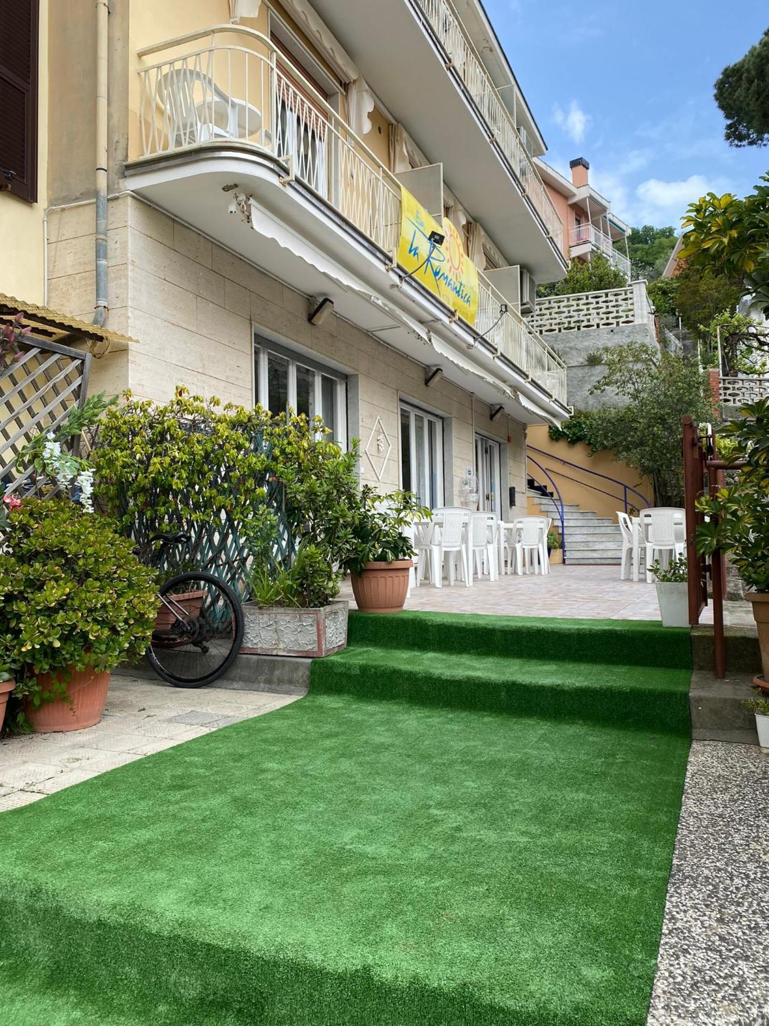 Hotel Eva La Romantica Moneglia Exterior foto