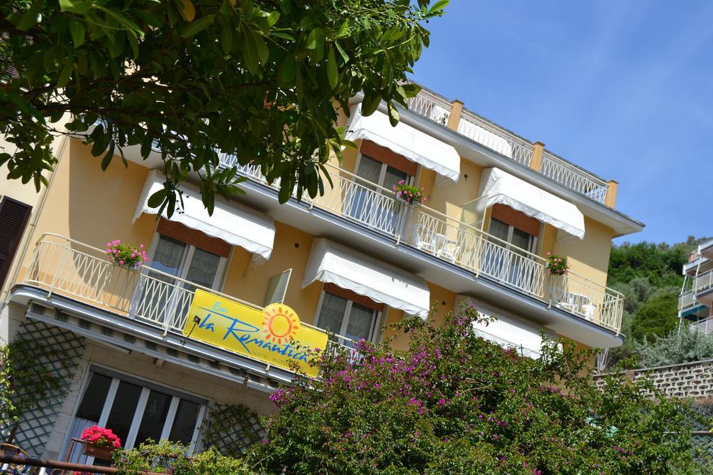 Hotel Eva La Romantica Moneglia Exterior foto